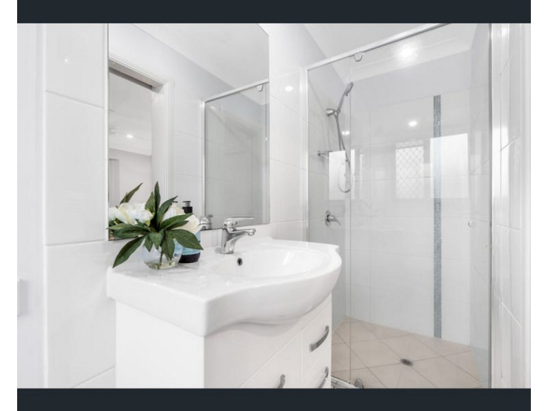 14 Gardenia Drive, Birkdale QLD 4159