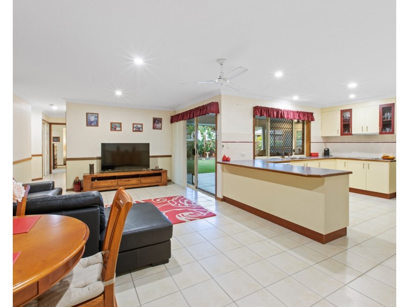 22 Tudar Place, Thornlands QLD 4164