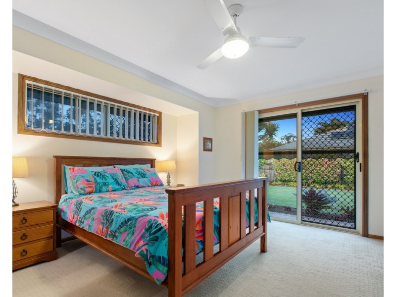 22 Tudar Place, Thornlands QLD 4164
