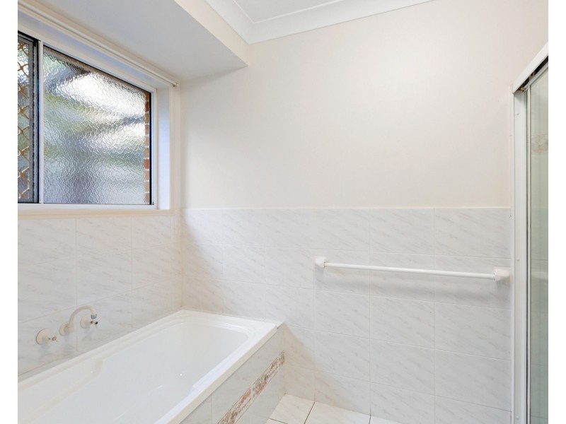 4 Gemma Court, Capalaba QLD 4157