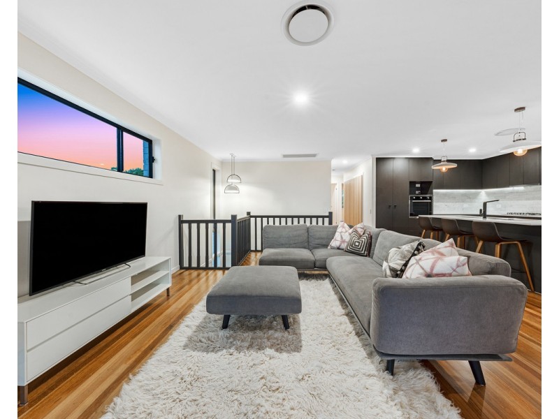 62 Mooroondu Road, Thorneside QLD 4158