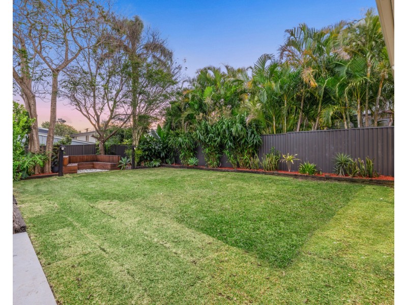 62 Mooroondu Road, Thorneside QLD 4158