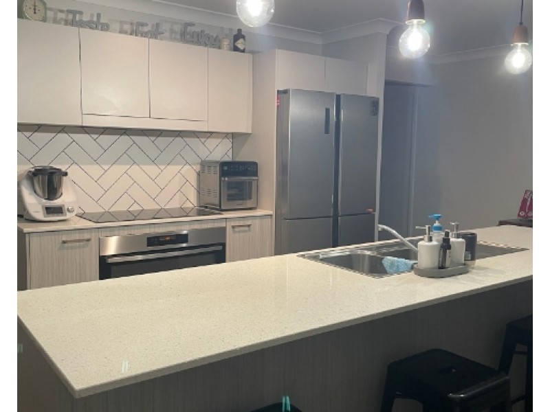 3 Leonie Court, Logan Village QLD 4207