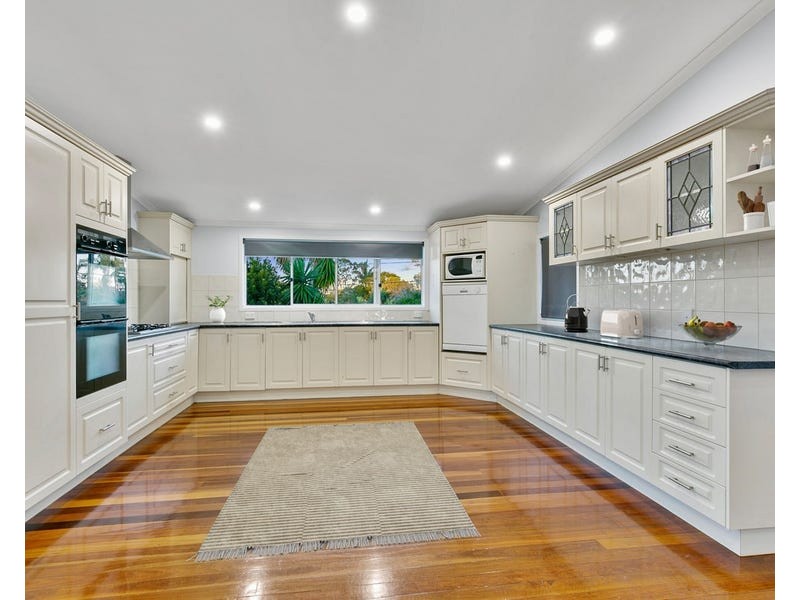 6 Logan Street, Capalaba QLD 4157