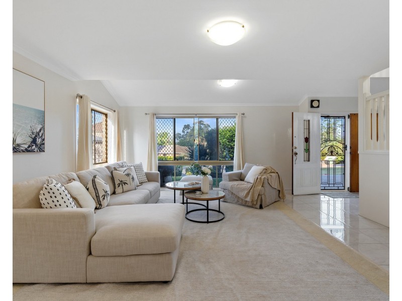 6 Balsa Court, Victoria Point QLD 4165