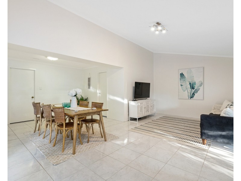 6 Balsa Court, Victoria Point QLD 4165