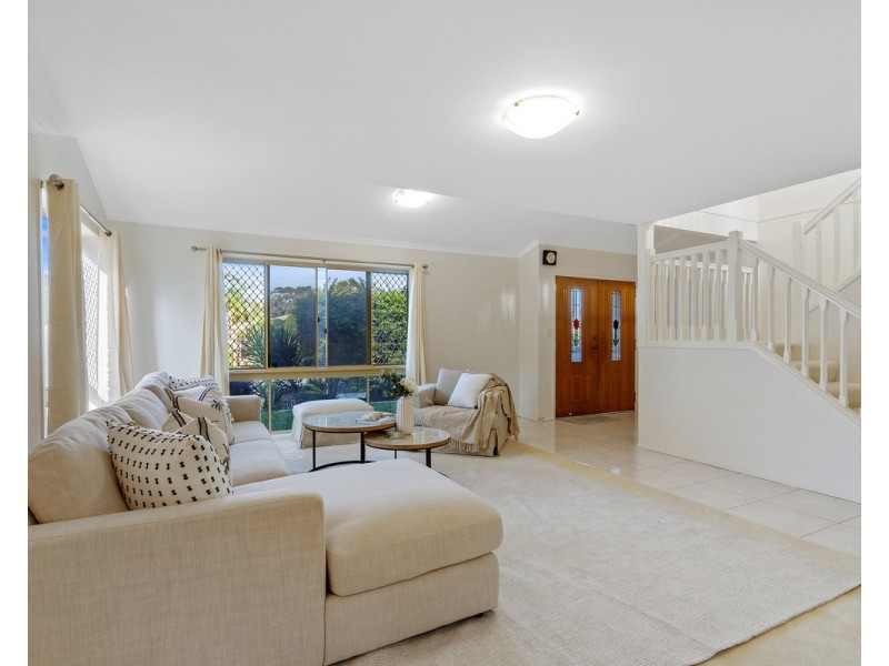 6 Balsa Court, Victoria Point QLD 4165