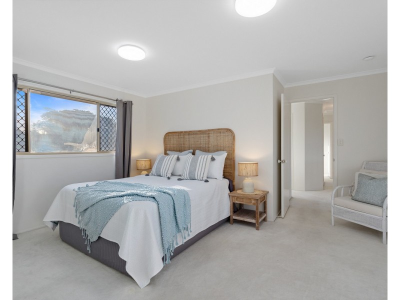 6 Balsa Court, Victoria Point QLD 4165