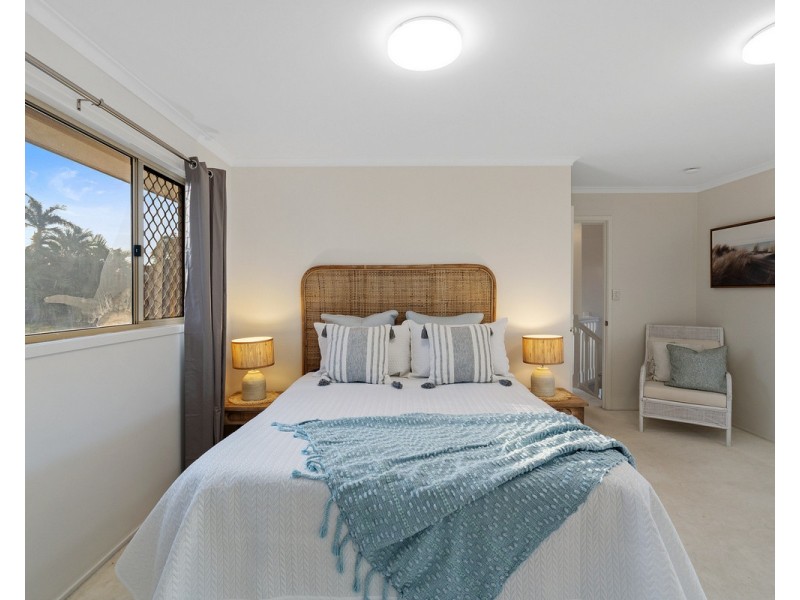 6 Balsa Court, Victoria Point QLD 4165