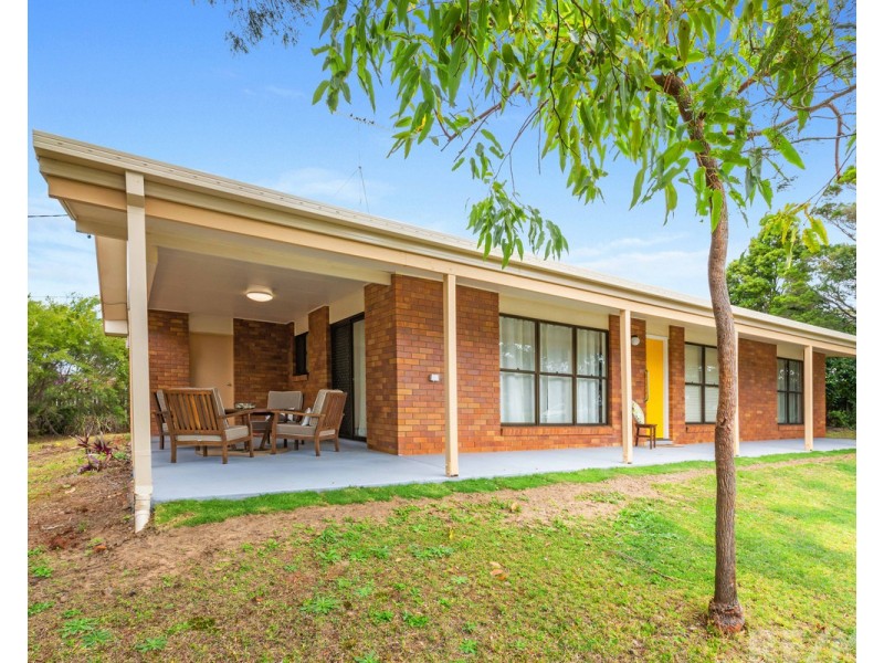 7 Kathleen Crt, Cleveland QLD 4163