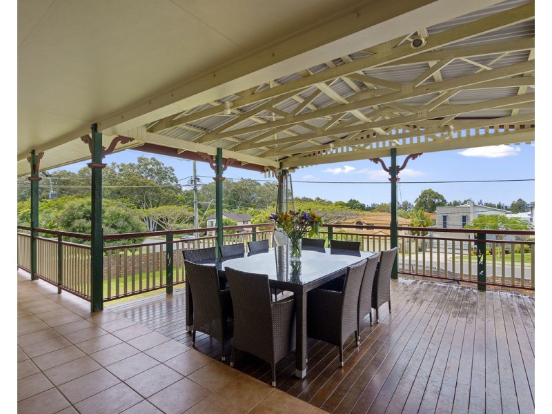 2 Oak Street, Ormiston QLD 4160