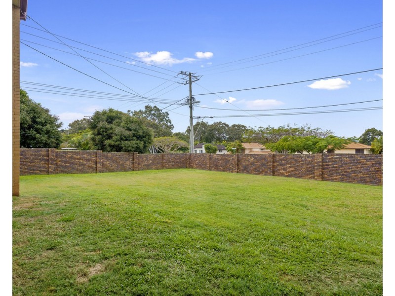 2 Oak Street, Ormiston QLD 4160