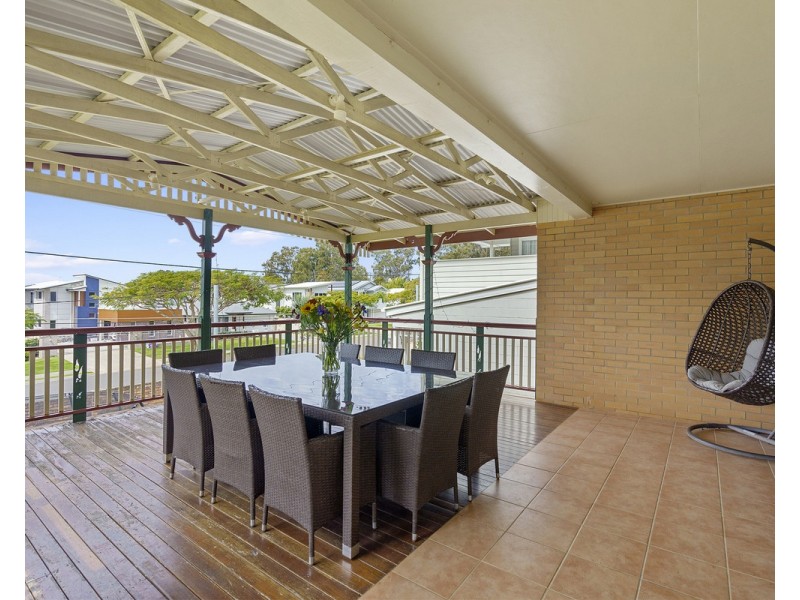 2 Oak Street, Ormiston QLD 4160