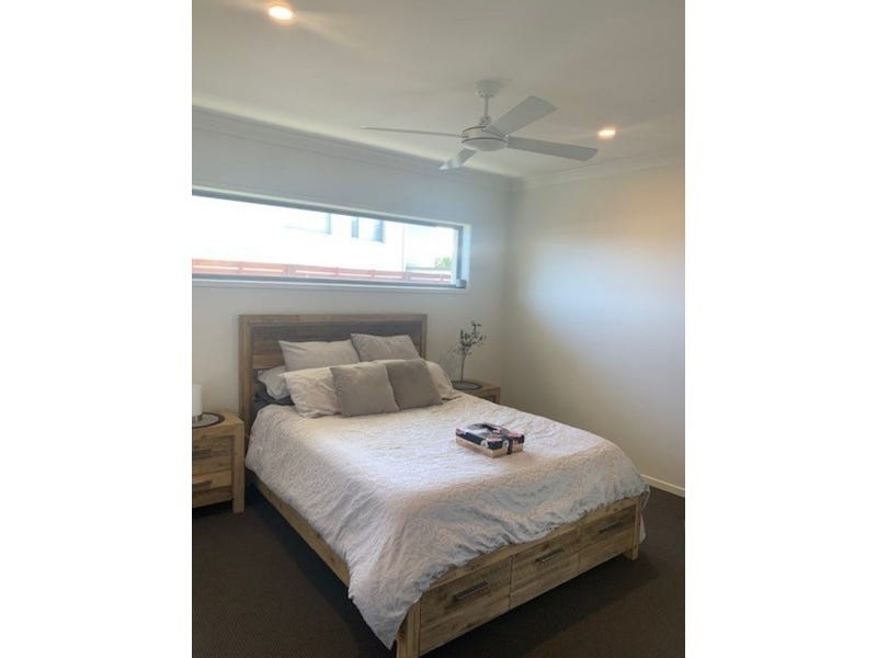 63 Ravenbourne Circuit, Capalaba QLD 4157