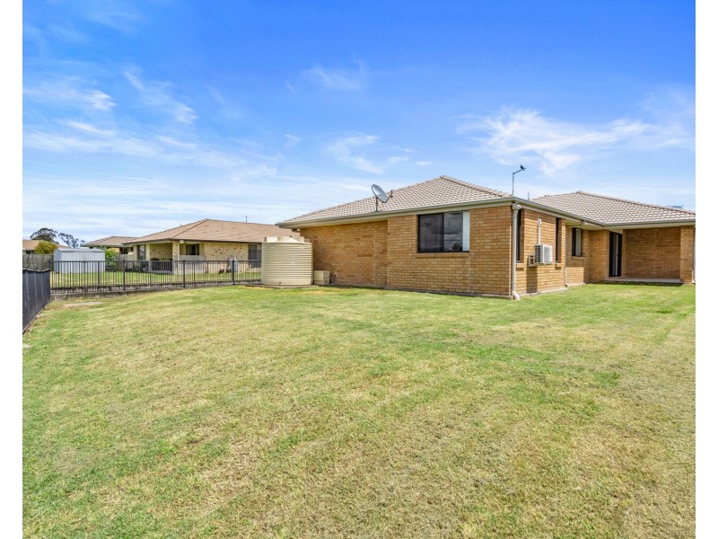 57 Baden Jones Way, North Booval QLD 4304