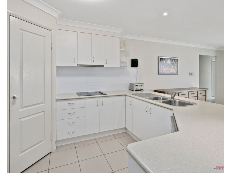 46 Barramul Place, Thornlands QLD 4164