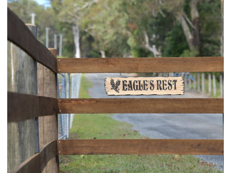 62 Giles Road, Redland Bay QLD 4165