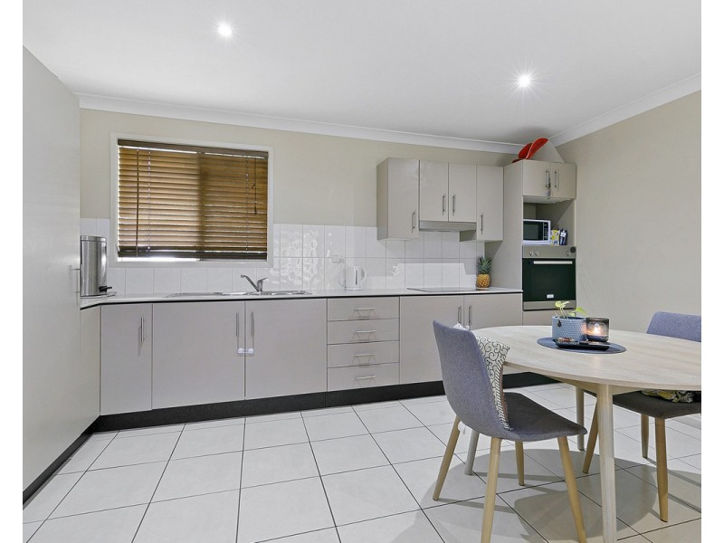 1/143-145 Allenby Road, Wellington Point QLD 4160