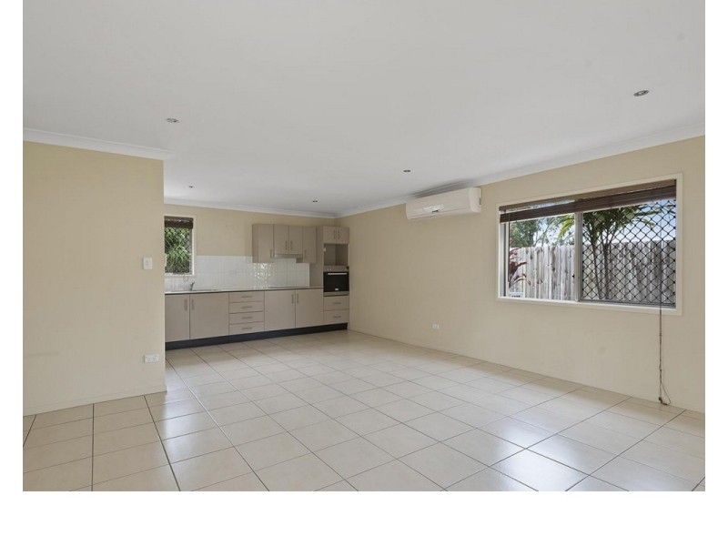 1/143-145 Allenby Road, Wellington Point QLD 4160