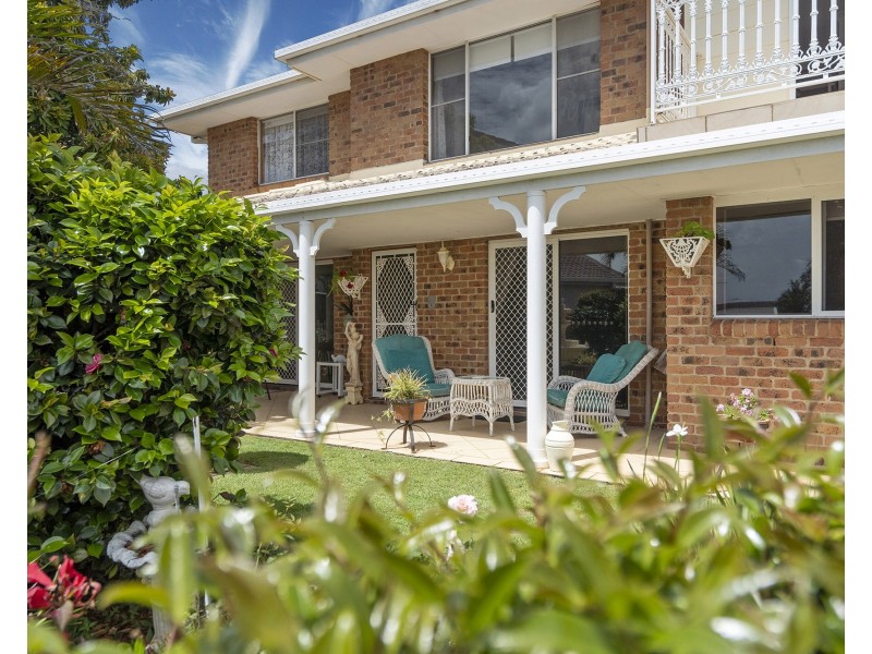 6 Canaipa Court, Victoria Point QLD 4165