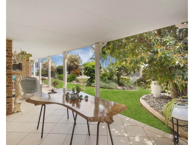 6 Canaipa Court, Victoria Point QLD 4165