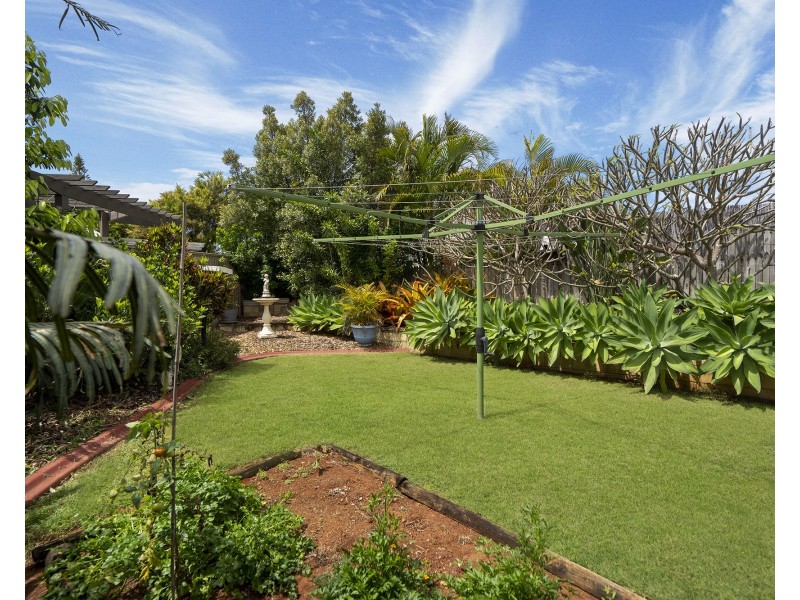 6 Canaipa Court, Victoria Point QLD 4165