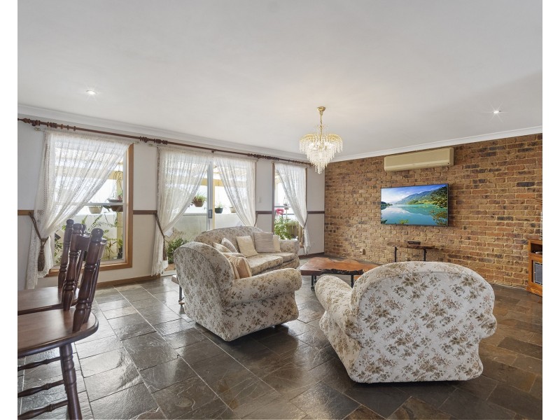 6 Canaipa Court, Victoria Point QLD 4165