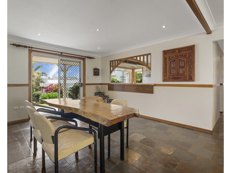 6 Canaipa Court, Victoria Point QLD 4165