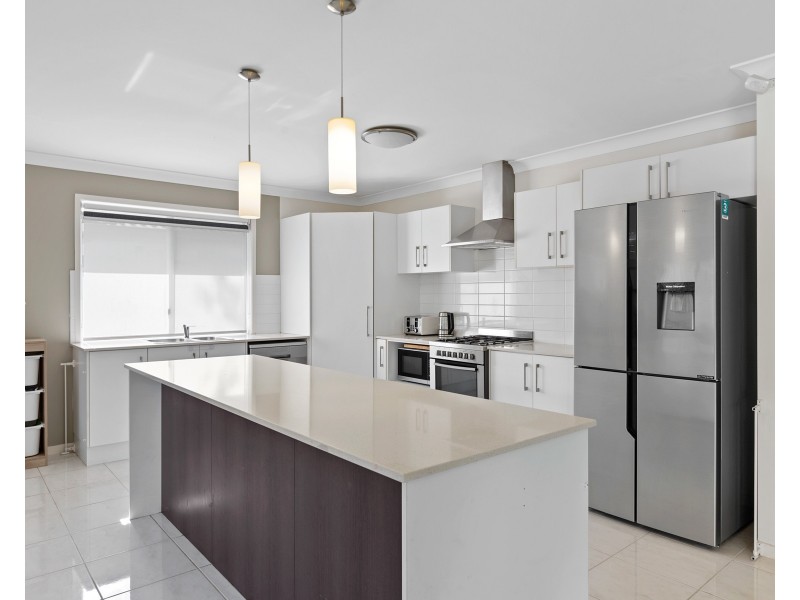 259 Colburn Avenue, Victoria Point QLD 4165