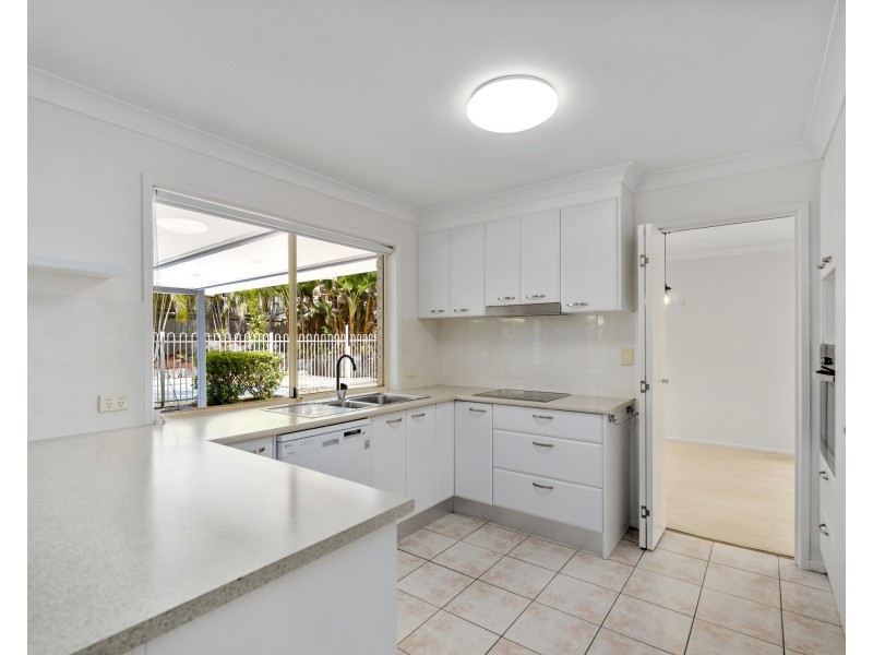11 Glover Drive, Alexandra Hills QLD 4161
