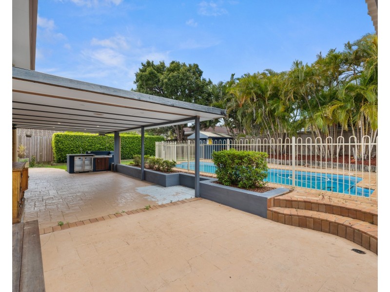 11 Glover Drive, Alexandra Hills QLD 4161