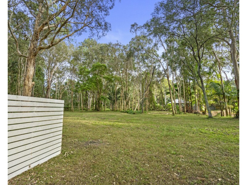 41 Pear Street, Redland Bay QLD 4165