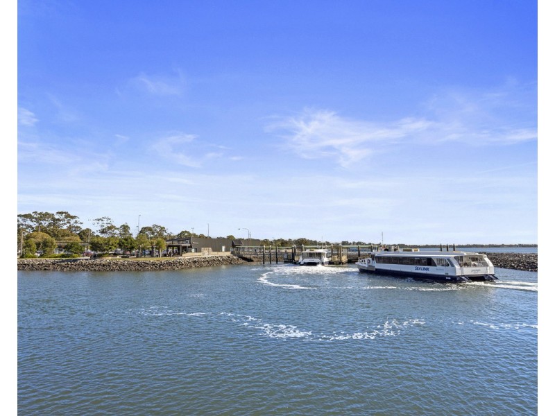 41 Pear Street, Redland Bay QLD 4165