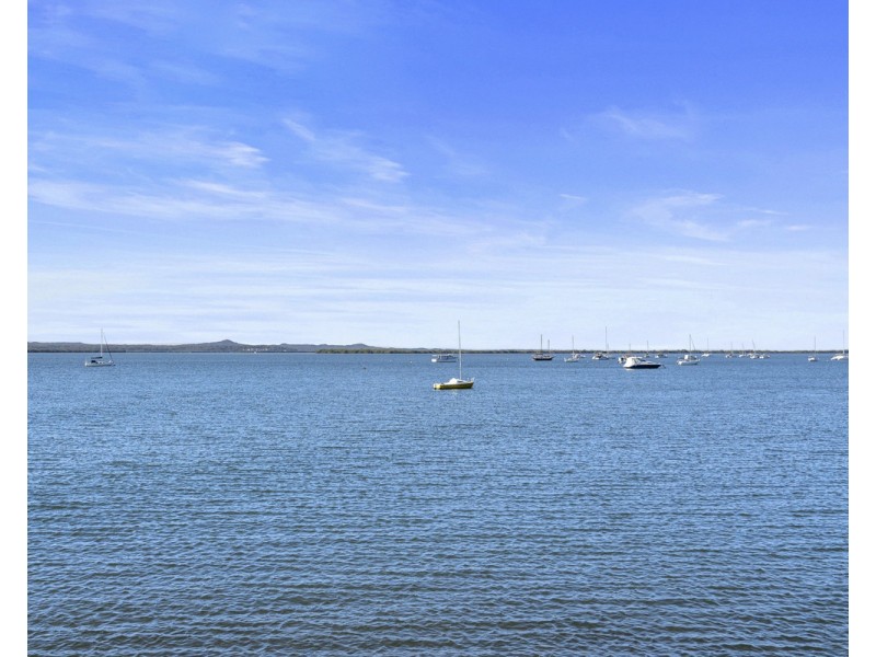 41 Pear Street, Redland Bay QLD 4165
