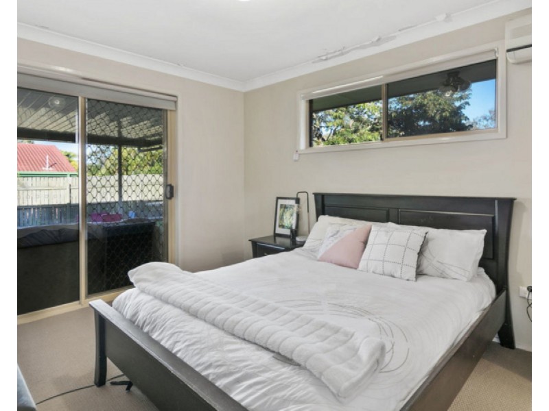 54 Beach Street, Cleveland QLD 4163