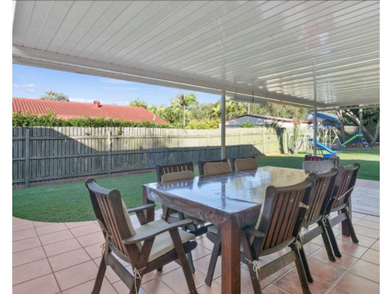 54 Beach Street, Cleveland QLD 4163