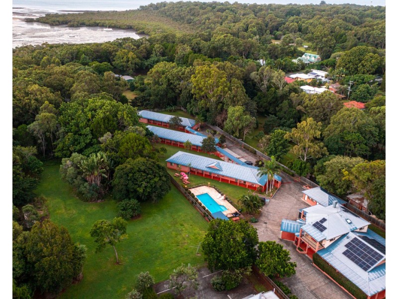 356-358 Victoria Parade South, Coochiemudlo Island QLD 4184