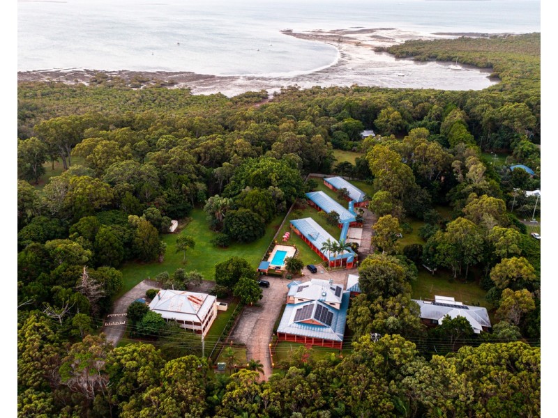 356-358 Victoria Parade South, Coochiemudlo Island QLD 4184