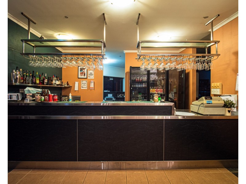 356-358 Victoria Parade South, Coochiemudlo Island QLD 4184