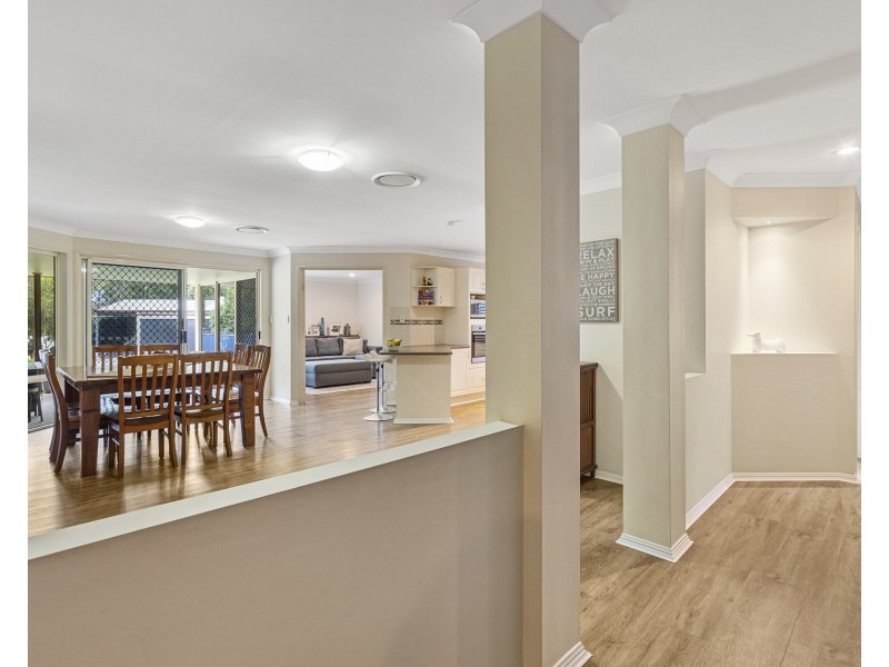 17 Malcomia Street, Redland Bay QLD 4165