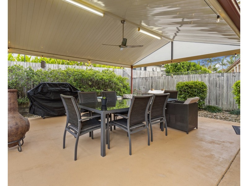 17 Malcomia Street, Redland Bay QLD 4165