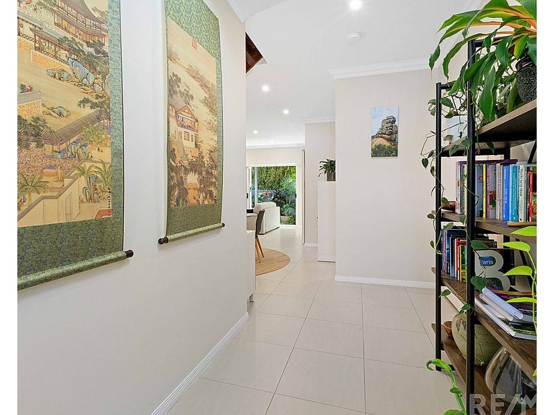 3/4 Russell Street, Cleveland QLD 4163