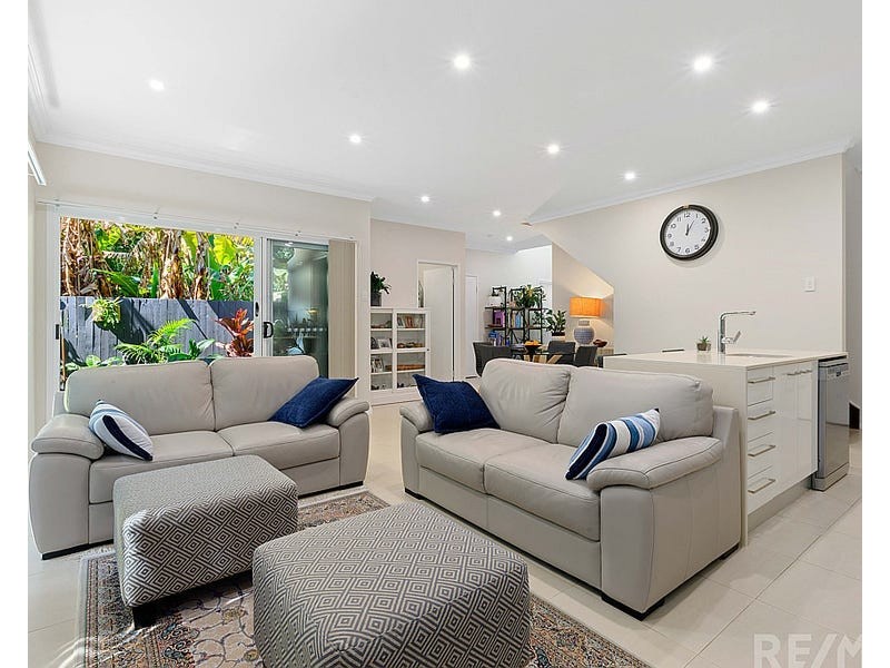 3/4 Russell Street, Cleveland QLD 4163