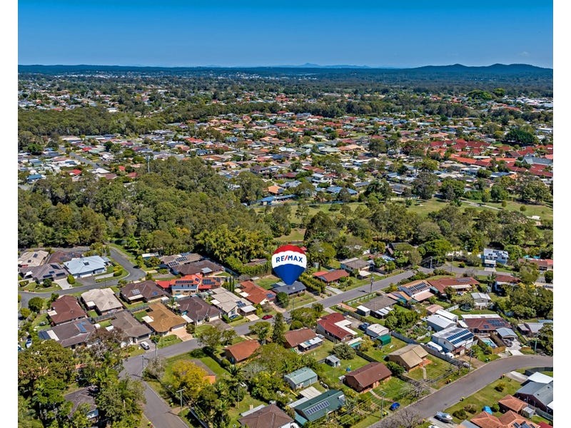 37 Macfarlan Street, Birkdale QLD 4159