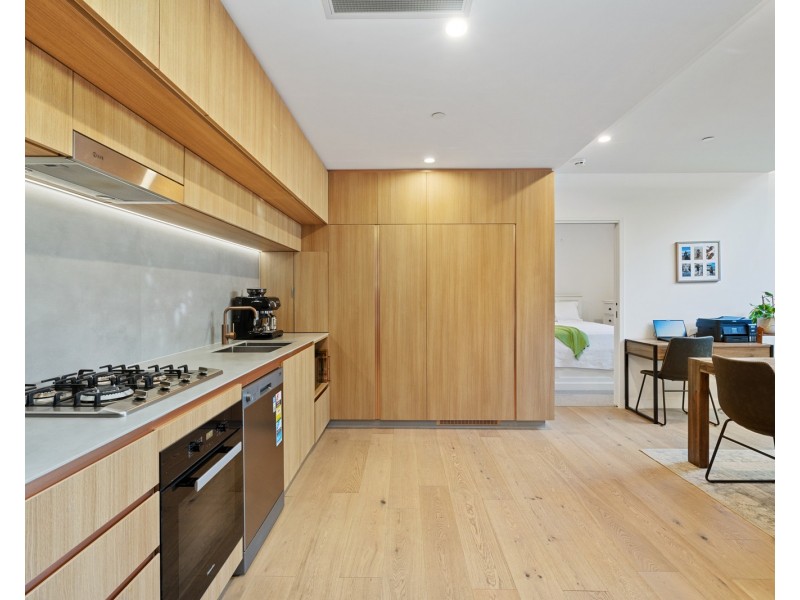 102/66 Lambert Street, Kangaroo Point QLD 4169