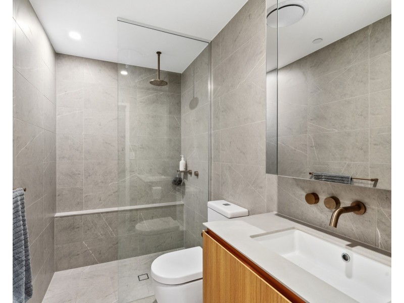 102/66 Lambert Street, Kangaroo Point QLD 4169