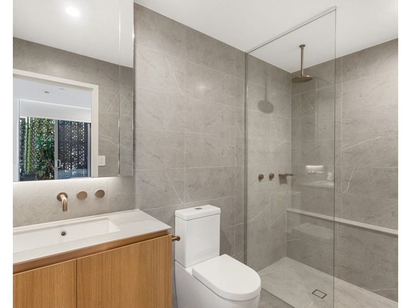 102/66 Lambert Street, Kangaroo Point QLD 4169