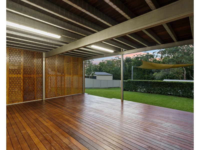 16 Kinross Road, Thornlands QLD 4164