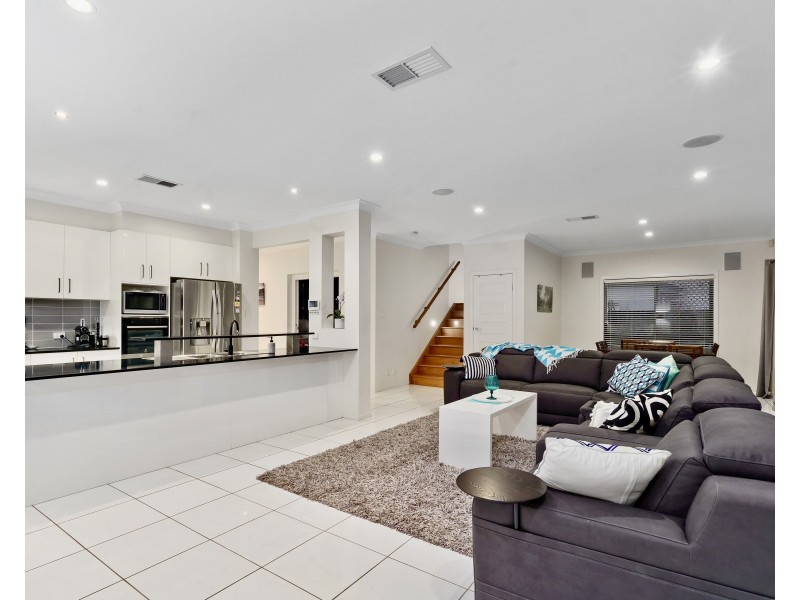 4 Seaspray Street, Thornlands QLD 4164