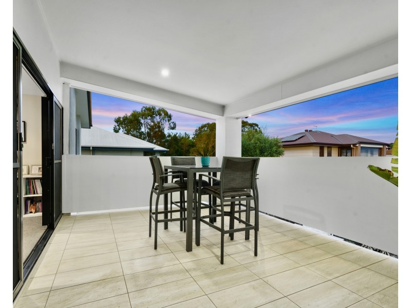 4 Seaspray Street, Thornlands QLD 4164